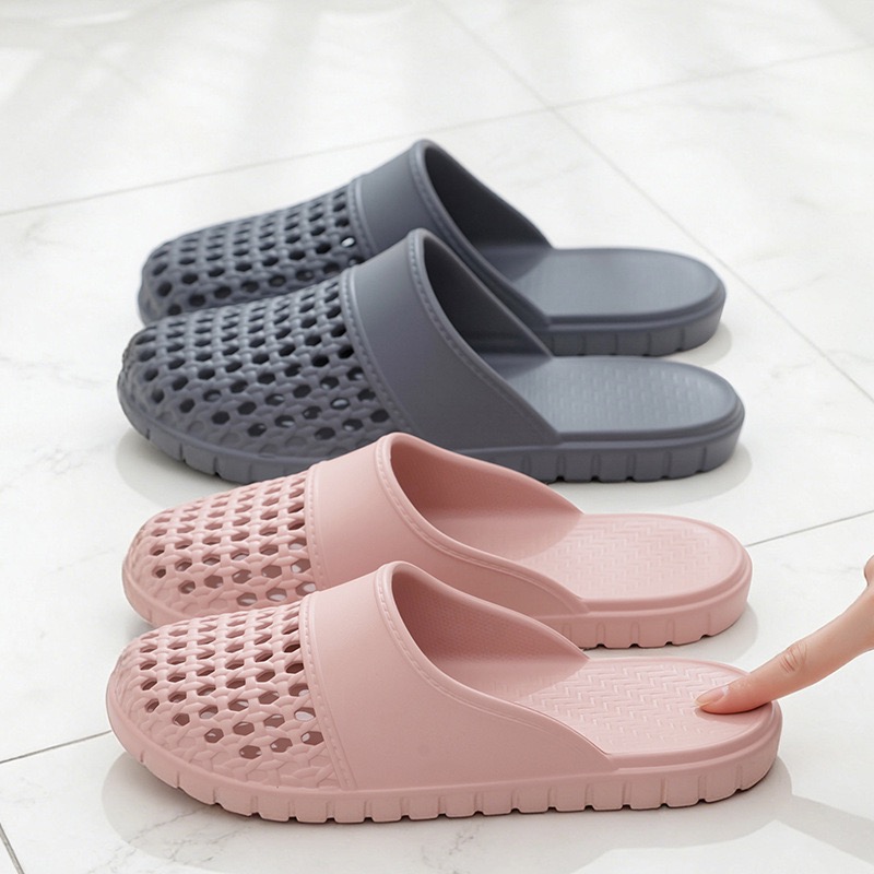 Anti-slip slippers